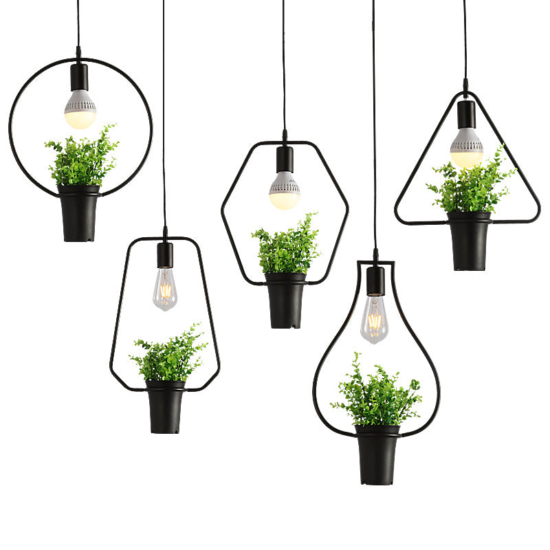 Lámpara de techo maceta triangular acero negro Flowerpot