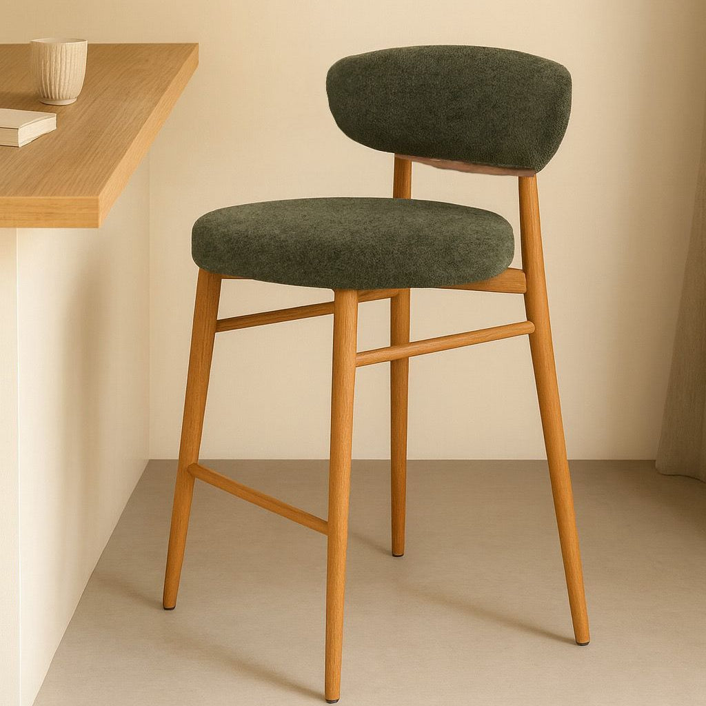 Tabouret de cuisine en bois naturel scandinave