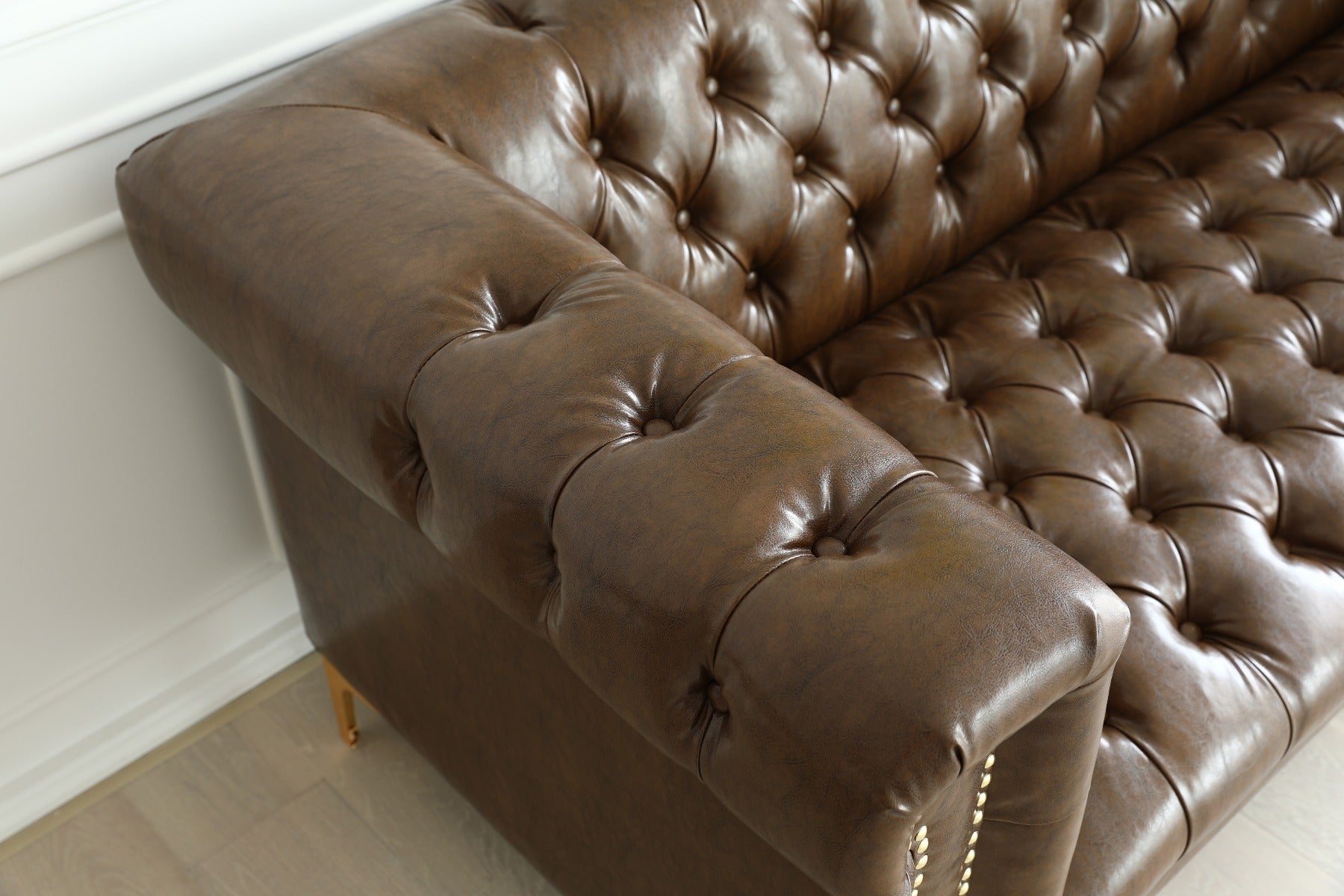 Canapé Chesterfield 3 places en PU marron Pool