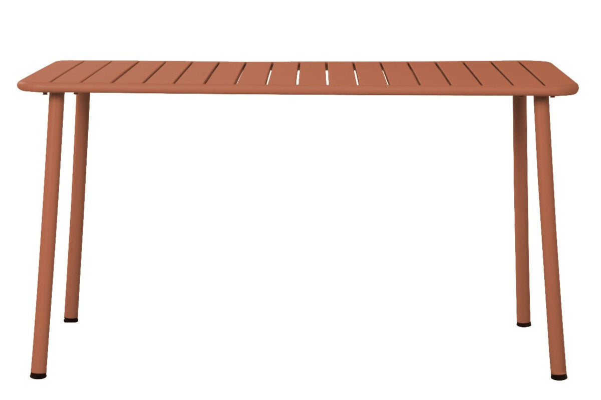 #Color_Terracota