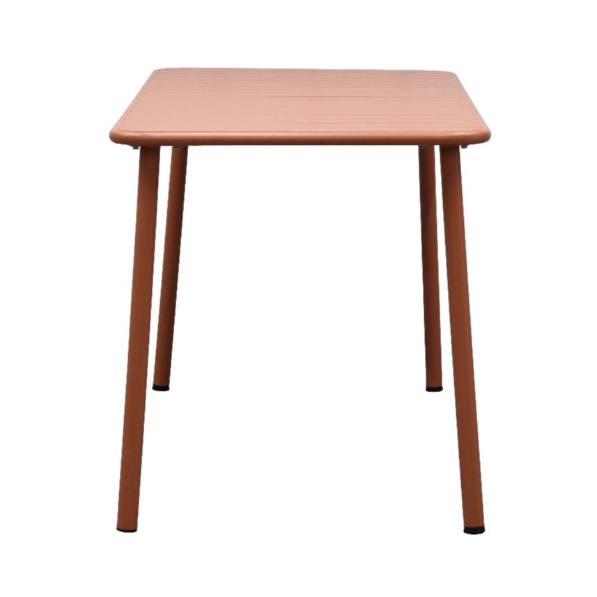 #Color_Terracota