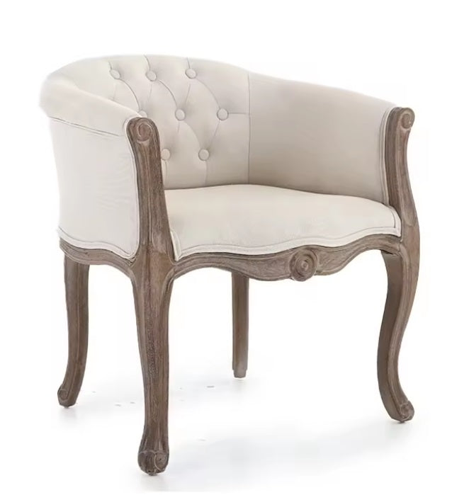 Fauteuil rembourré de style français vintage en tissu beige